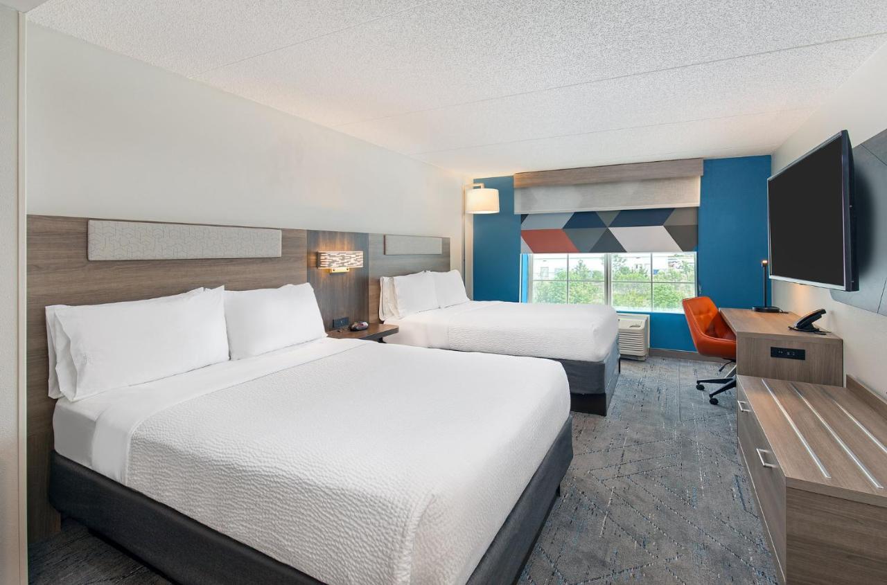 Holiday Inn Express & Suites Columbus At Northlake By Ihg Экстерьер фото